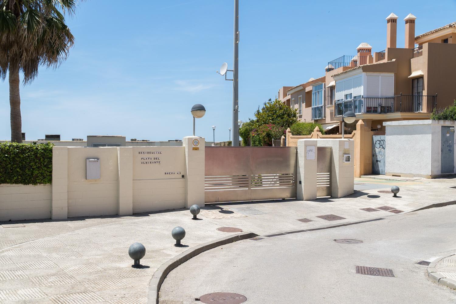 Apartoyou - Breva Playa إل بويرتو دي سانتا ماريا المظهر الخارجي الصورة